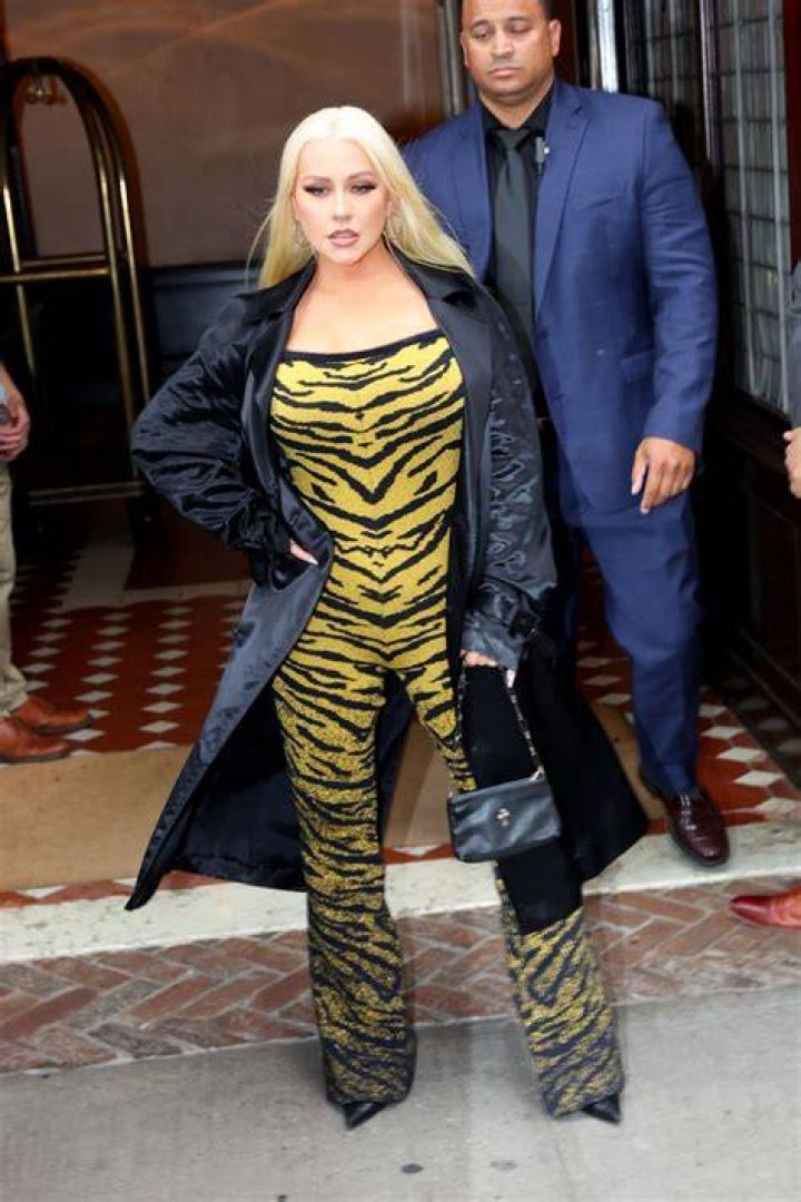 Christina Aguilera leaves the Greenwich Hotel in New York City Pictured: Christina Aguilera Ref: SPL8562651 270623 NON-EXCLUSIVE Picture by: Christopher Peterson / SplashNews.com Splash News and Pictures USA: 310-525-5808 UK: 020 8126 1009 World Rights