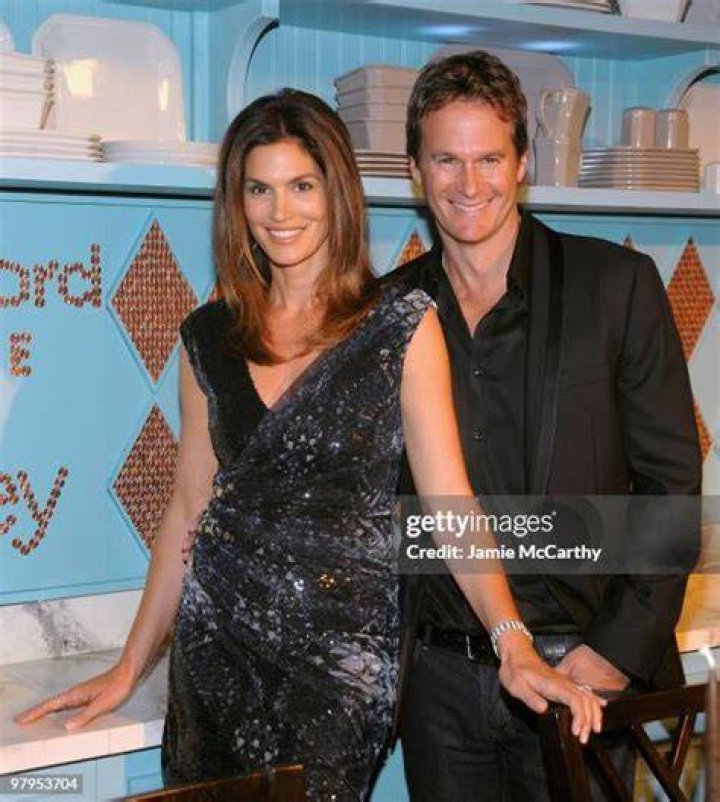 Cindy Crawford At DIFFA&rsquo;s Dining By Design Gala