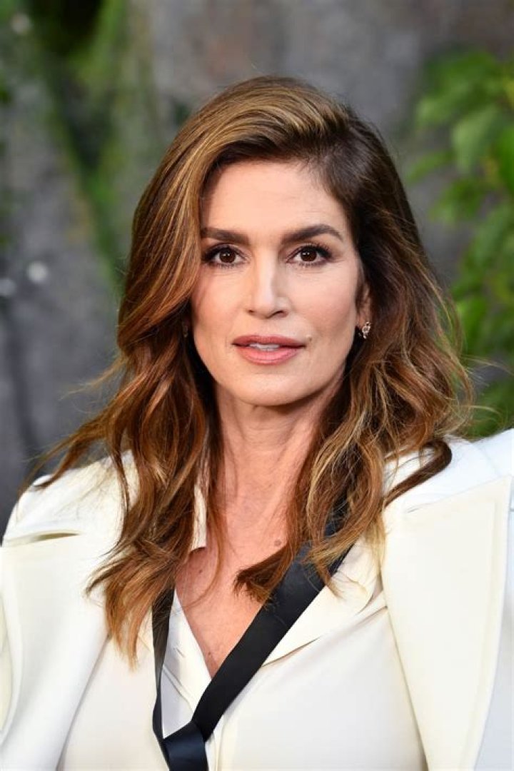 Cindy Crawford At The 2017 InStyle Awards