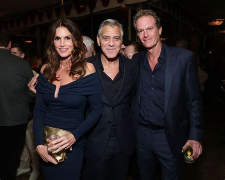 Cindy Crawford At The Premiere Of &lsquo;Striptease&rsquo;