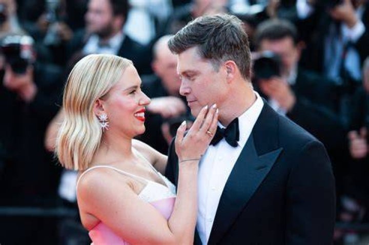 Colin Jost, Scarlett Johansson. Colin Jost, left, and Scarlett Johansson arrive at the Oscars, at the Dolby Theatre in Los Angeles 92nd Academy Awards - Arrivals, Los Angeles, USA - 09 Feb 2020