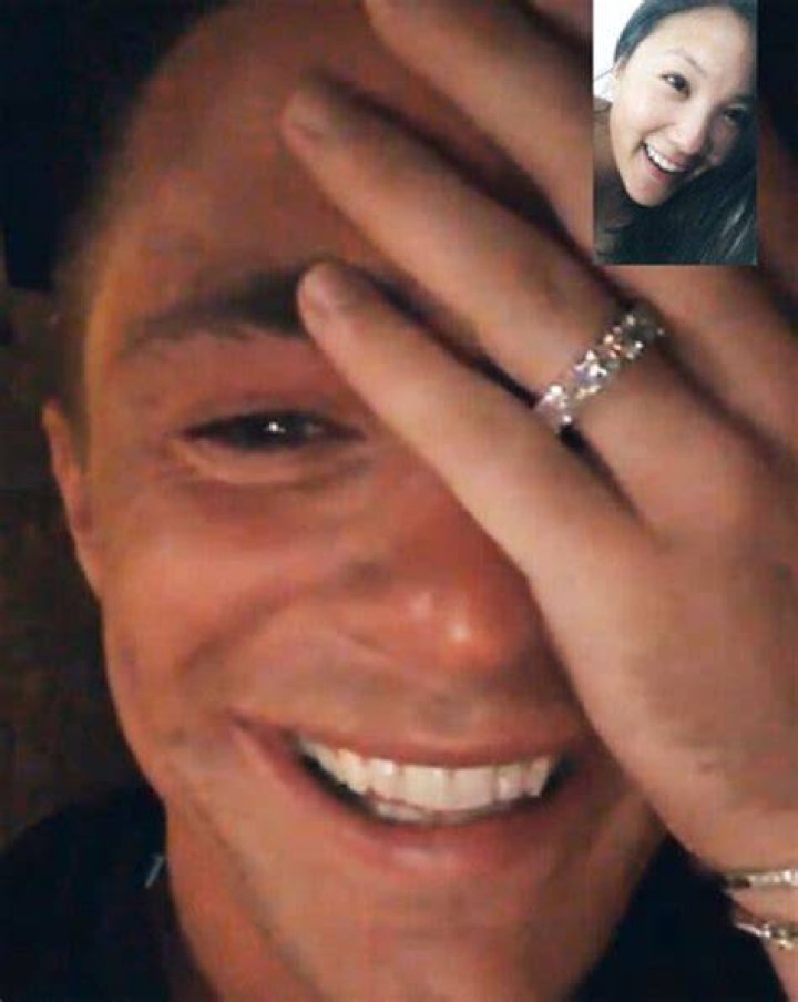 colton-hayes-egaged-ring-lead2