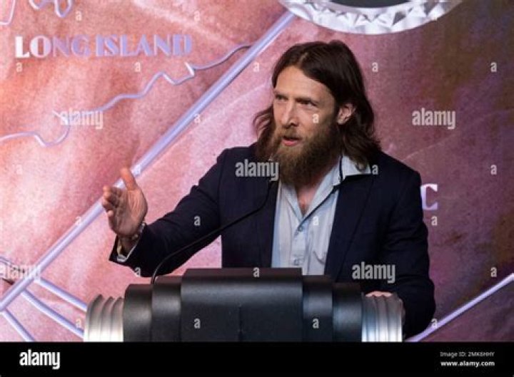 Daniel Bryan Visits the Empire State Building