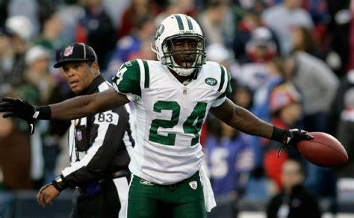 darrelle-revis-1