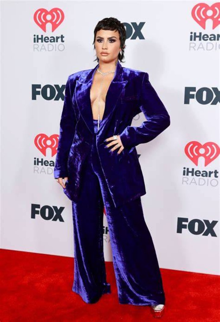 demi-lovato-iheartradio-music-awards-2017