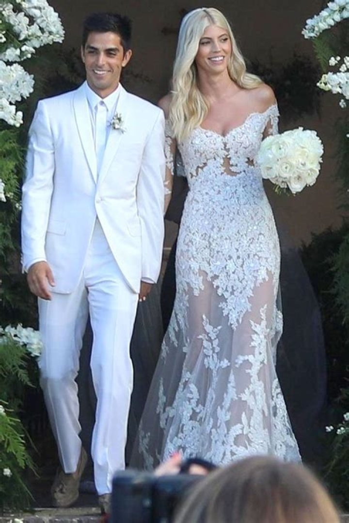 Devon Windsor & Johhny Dex Barbara are Justin and Britney