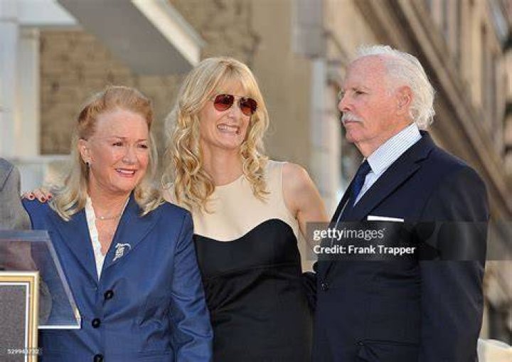 Diane Ladd, Bruce Dern, Laura Dern Actress Diane Ladd, left, actor Bruce Dern, and actress Laura Dern pose after all received stars on the Hollywood Walk of Fame in Los Angeles Dern and Ladd Walk of Fame, Los Angeles, USA