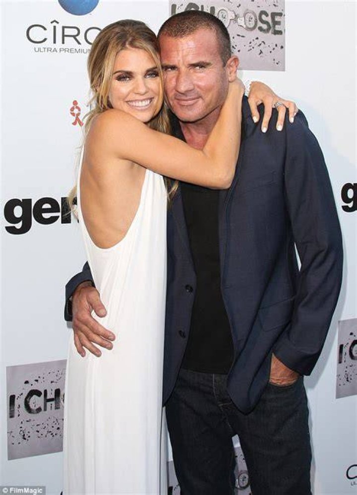 Dominic Purcell AnnaLynne McCord Break Up