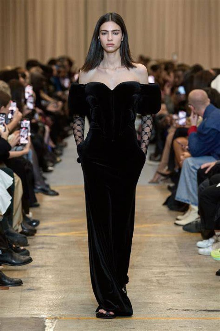 Dua Lipa Burberry show, Arrivals, London Fashion Week, UK - 16 Sep 2019 Wearing Burberry