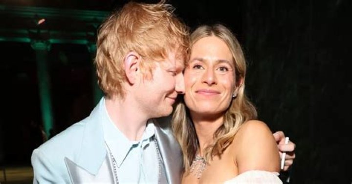 Ed Sheeran Kisses Girlfriend