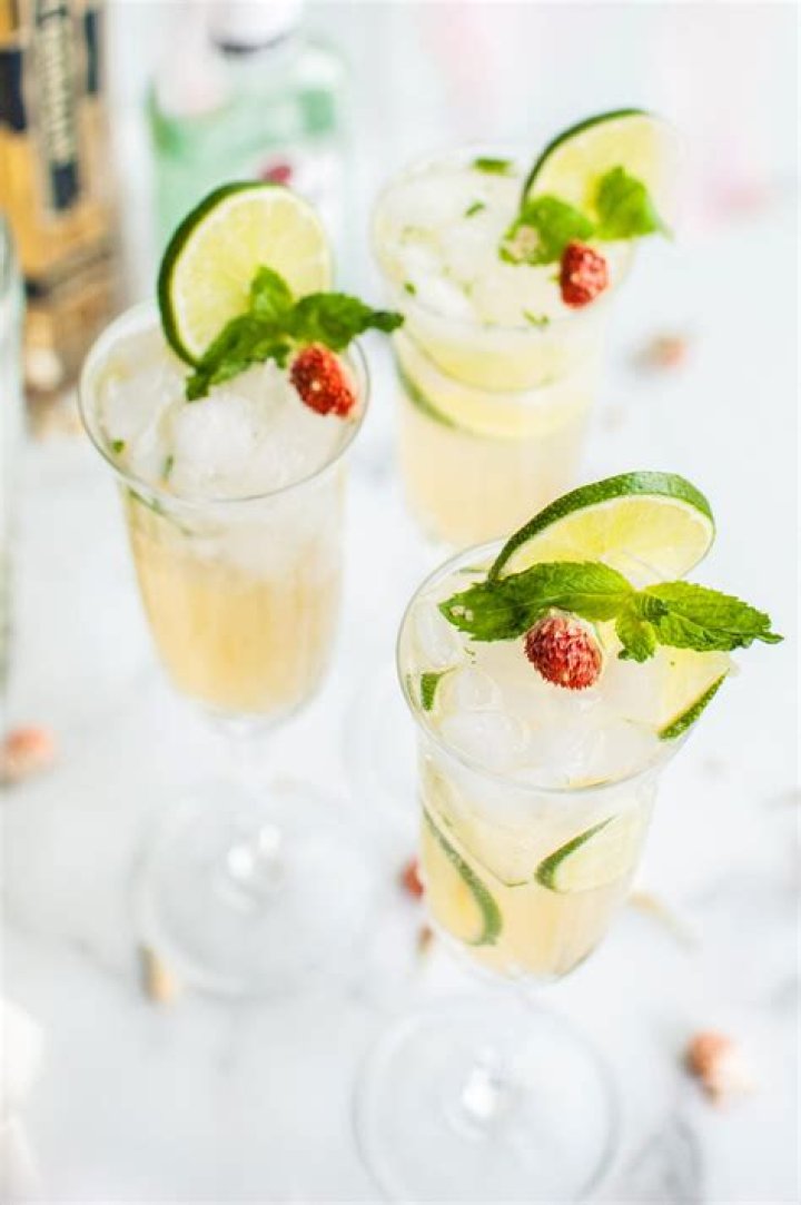 Elderflower Mojito