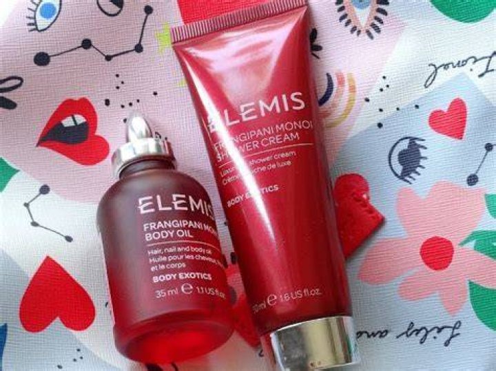 Elemis X Lily and Lionel Women&rsquo;s Luxury Traveller