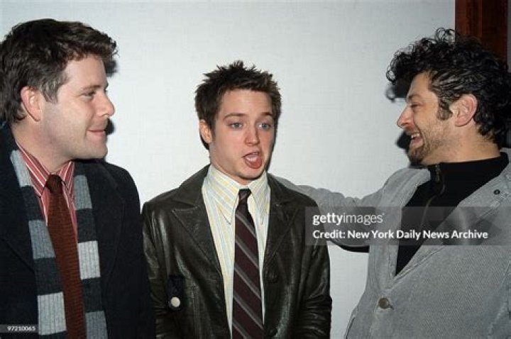 Elijah Wood, Andy Serkis, Sean Astin