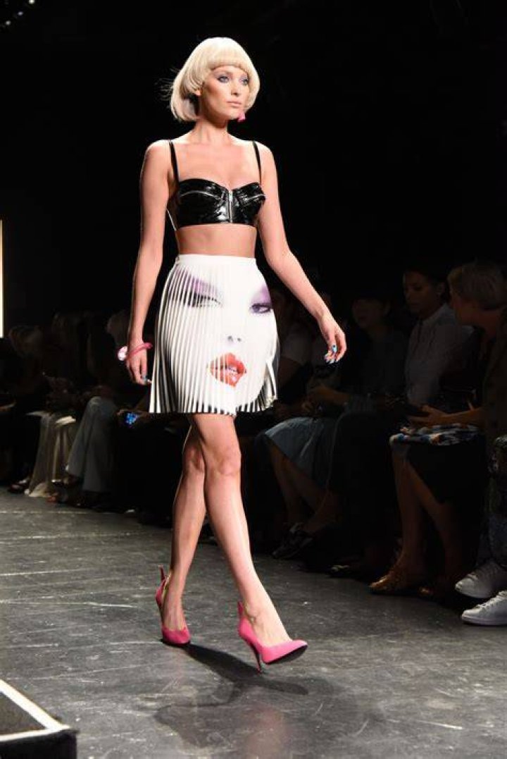 elsa-hosk-nyfw-jeremy-scott-show-fall-2017-2