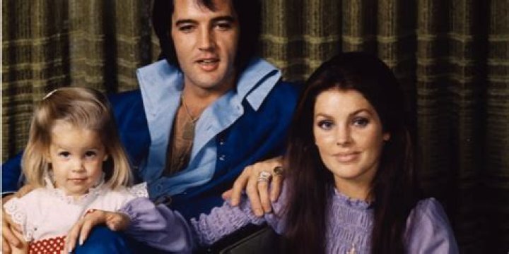 Elvis & Family In 1968