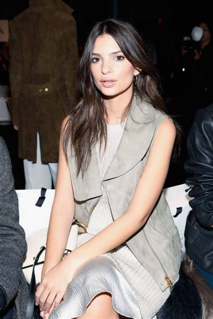 Emily Ratajkowski At 2016 NYFW