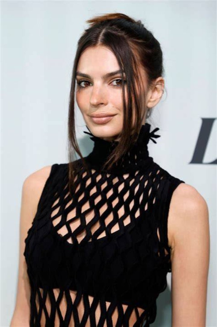 Emily Ratajkowski At Variety&rsquo;s 2022 Power of Women
