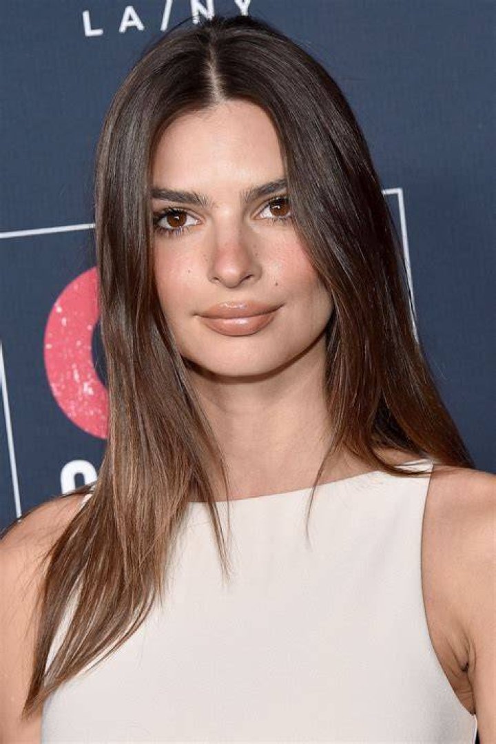 Emily Ratajkowski sun bathes at Paradise Cove in Malibu, CA. Emily showed off her stunning figure in a white bikini and large sunhat. She sipped beer as she relaxed with her boyfriend Jeff Magid. Pictured: Emily Ratajkowski,Jeff Magid,Emily Ratajkowski Jeff Magid Ref: SPL1459488 090317 NON-EXCLUSIVE Picture by: SplashNews.com Splash News and Pictures Los Angeles: 310-821-2666 New York: 212-619-2666 London: +44 (0)20 7644 7656 Berlin: +49 175 3764 166 World Rights