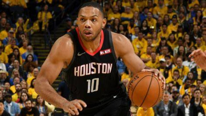 Eric Gordon At Basketball Game
