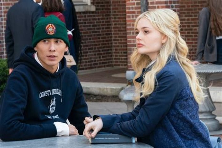 Evan Mock, Emily Alyn Lind, Thomas Doherty, Eli Brown, Jordan Alexander, Zion Moreno, Savannah Lee Smith are seen at the film set of the 'Gossip Girl' TV Series in New York City. NON-EXCLUSIVE November 10, 2020. 10 Nov 2020 Pictured: Whitney Peak,Evan Mock,Emily Alyn Lind,Thomas Doherty,Eli Brown,Jordan Alexander,Zion Moreno,Savannah Lee Smith. Photo credit: Jose Perez/Bauergriffin.com / MEGA TheMegaAgency.com +1 888 505 6342 (Mega Agency TagID: MEGA714376_007.jpg) [Photo via Mega Agency]