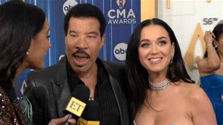EXCLUSIVE: Katy Perry, Lionel Richie and Luke Bryan celebrate American Idol's 21st birthday in New Orleans as they announce who is invited to the 'Hollywood Show'. The superstar cast of American Idol has just reunited to start filming the show's next season, which has kept the top-secret auditions under wraps. But as revealed in these exclusive photos, New Orleans will be one of the locations. In the photos, the crowd of auditioners could be seen holding things from a golden ticket to golden '21' signs and golden "You're Invited" signs. The judges looked very excited to be in New Orleans celebrating and also held up "You're Invited" plaques. 09 Oct 2022 Pictured: Katy Perry, Lionel Richie, Luke Bryan. Photo credit: MEGA TheMegaAgency.com +1 888 505 6342 (Mega Agency TagID: MEGA906135_009.jpg) [Photo via Mega Agency]