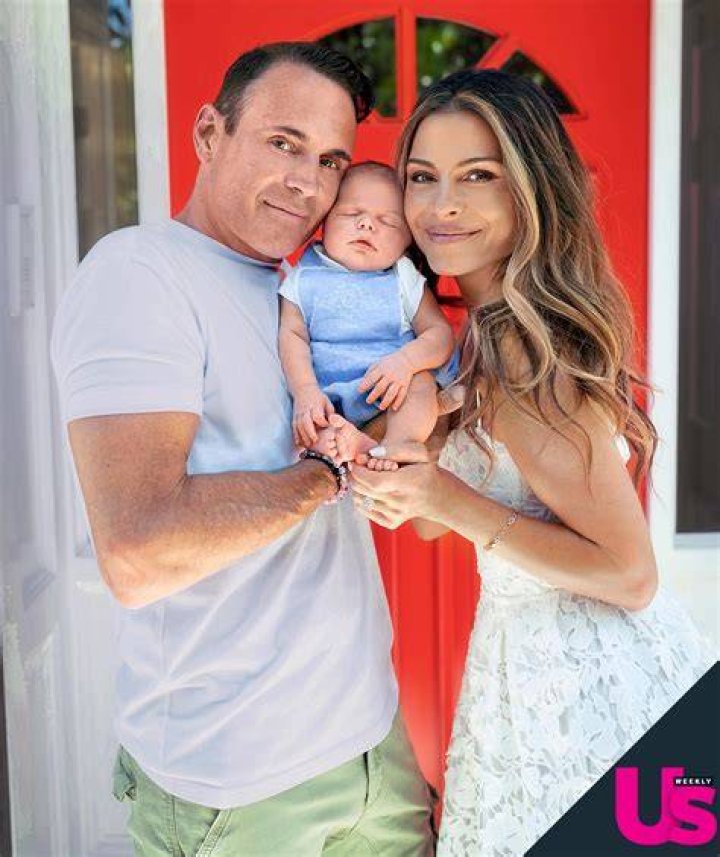 EXCLUSIVE: MARIA MENOUNOS WAS MAID OF HONOR AT A WEDDING IN HERAKLION, CRETE. MARIA MENOUNOS WITH HER HUSBAND KEVIN UNDERGARO WENT TO CRETE FOR THE WEDDING OF THEIR FRIEND AND BESTMAN IN THEIR WEDDING SOTIRIS KYRANAKOS. THE WEDDING TOOK PLACE AT AGIOS NIKOLAOS CHURCH, IN ALIKARNASSOS, A VILLAGE NEAR HERAKLION, CRETE. 04 May 2019 Pictured: MARIA MENOUNOS KEVIN UNDERGARO. Photo credit: MEGA TheMegaAgency.com +1 888 505 6342 (Mega Agency TagID: MEGA412580_002.jpg) [Photo via Mega Agency]