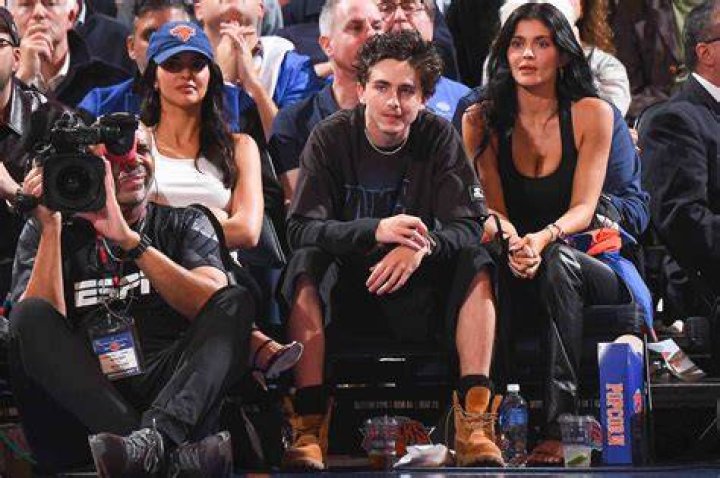 *EXCLUSIVE* New York, NY - Kylie Jenner debuts her baby bump in NYCPictured: Kylie JennerBACKGRID USA 8 SEPTEMBER 2021 BYLINE MUST READ: BlayzenPhotos / BACKGRIDUSA: +1 310 798 9111 / : +44 208 344 2007 / *UK Clients - Pictures Containing ChildrenPlease Pixelate Face Prior To Publication*