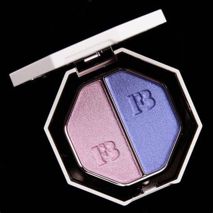 Fenty Beauty Killawatt Foil Freestyle Highlighter Duo in Mimosa Sunrise & Sangria Sunset