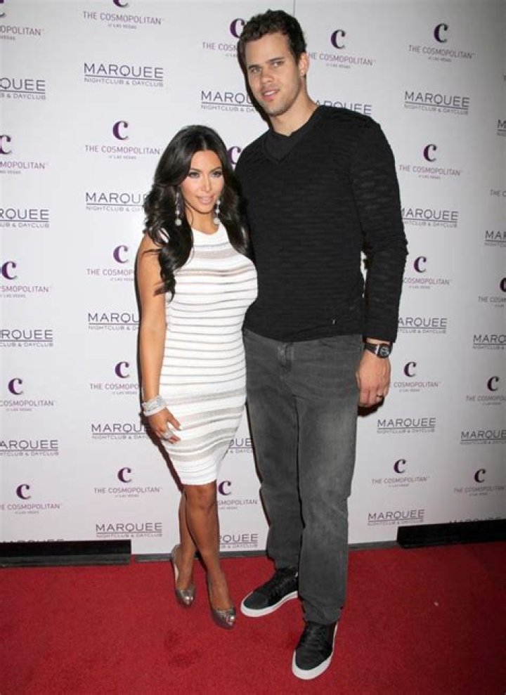 FFN_Kardashian_Kim_RIA_102311jpg_8060732