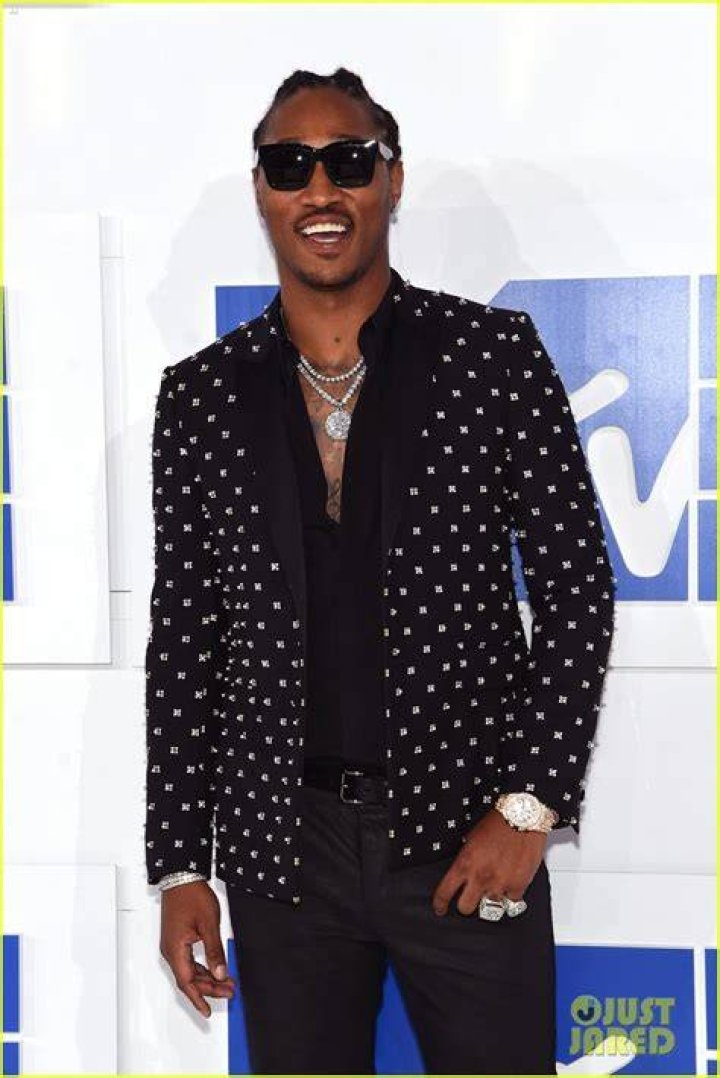 future-performs-vmas-3