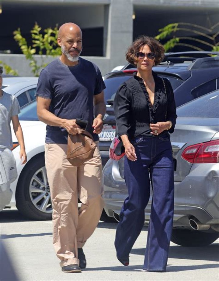 Gabriel Aubry & Halle Berry