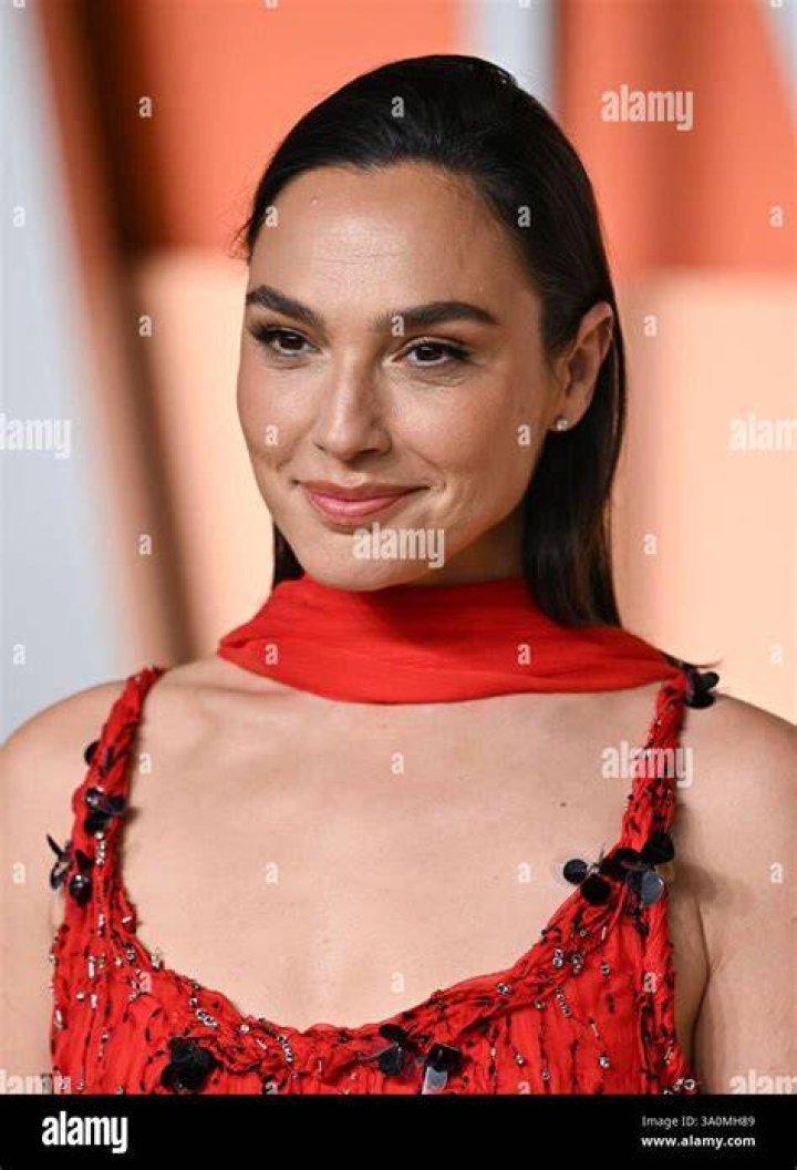 Gal GadotVanity Fair Oscar Party, Arrivals, Los Angeles, USA - 04 Mar 2018 WEARING ARMANI PRIVE