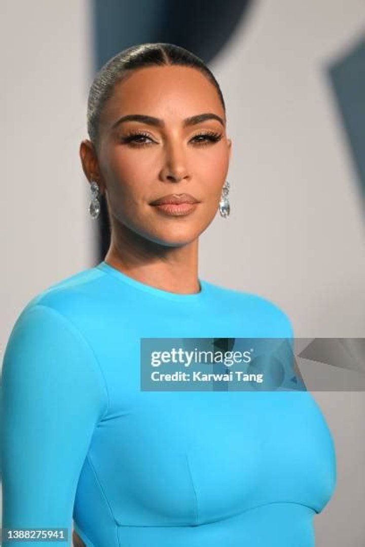 getty-kim-k-sheer-belly-top-ftr