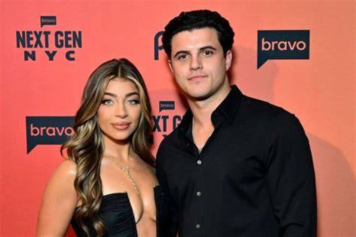 Gia Giudice And Her Boyfriend Hold Hands While Heading To Bravocon In New York City