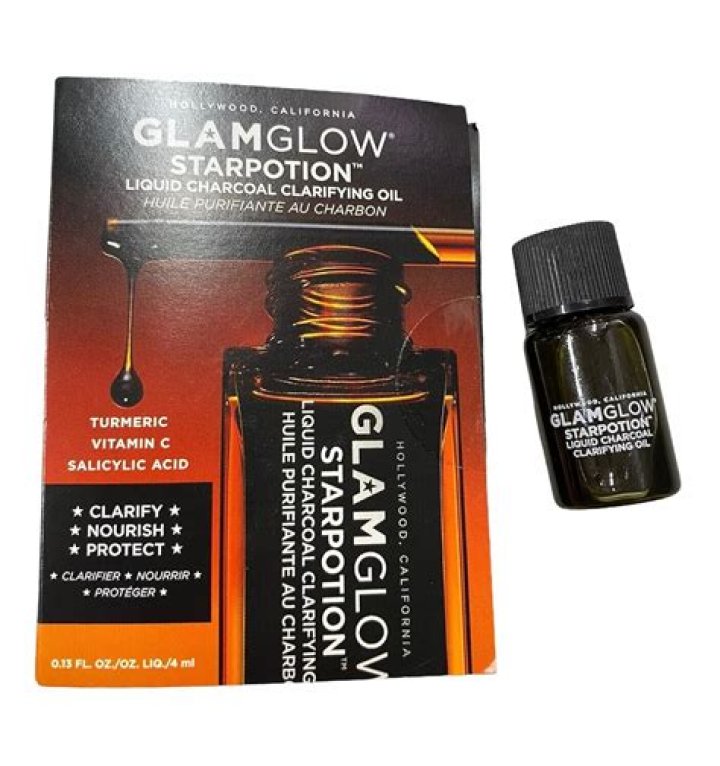 GLAMGLOW&rsquo;s new STARPOTION Charcoal Clarifying Oil
