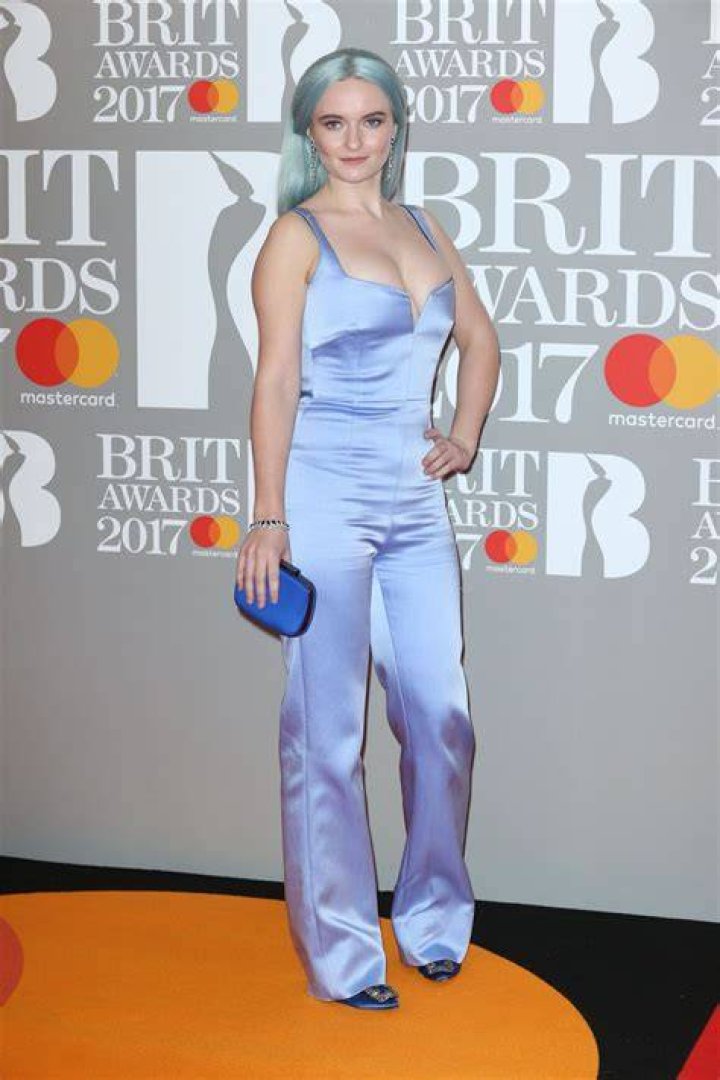 grace-chatto-brit-awards-2017