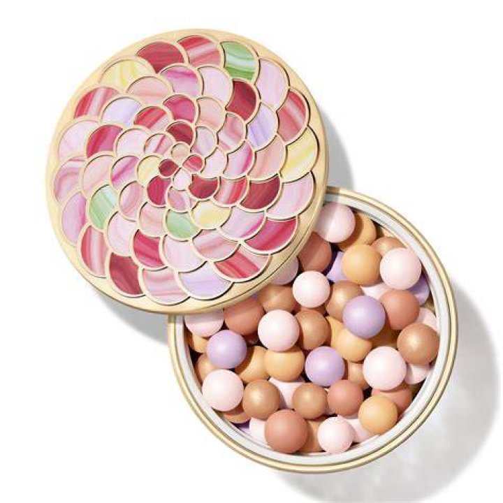 Guerlain M&eacute;t&eacute;orites Highlighting Powder Pearls, $64, Sephora