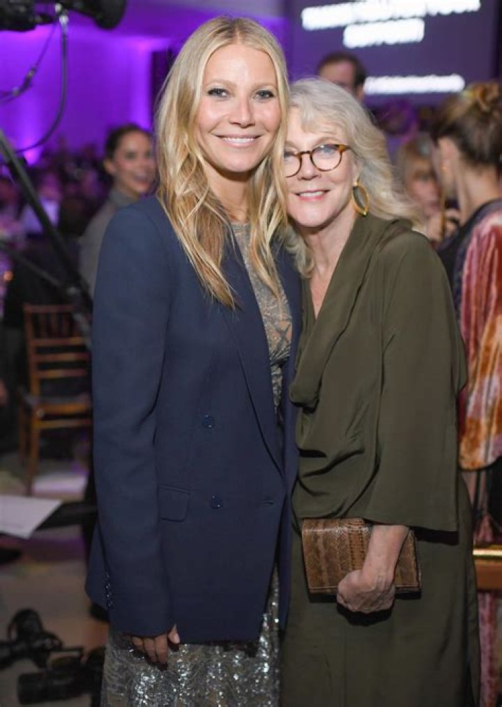 Gwyneth Paltrow With Mom Blythe