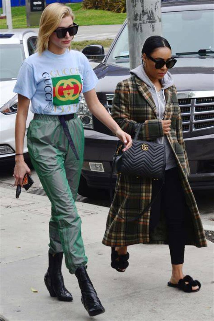 Hailey Baldwin Wearing Gucci In New York