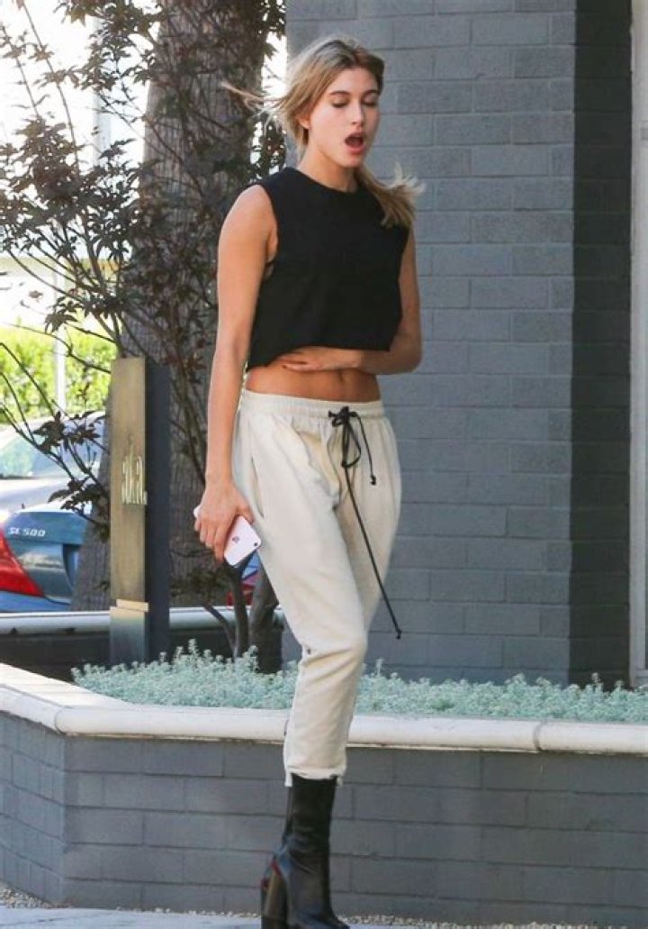 Hailey BaldwinHailey Baldwin out and about, Los Angeles, USA - 13 Jan 2019Wearing Isabel Marant, Coat, Wearing Brock Collection, Trousers, Shoes by Converse X the Fog