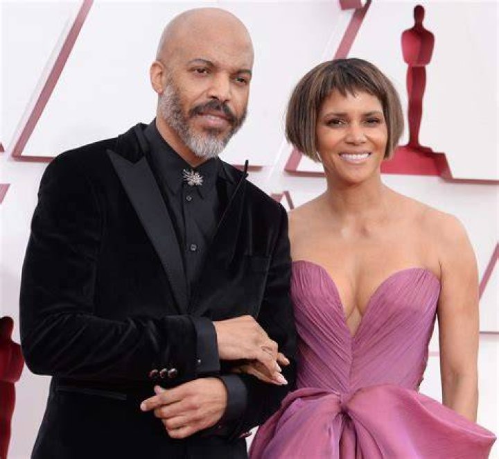 Halle Berry and Van Hunt 27th Critics' Choice Awards, Arrivals, Los Angeles, California, USA - 13 Mar 2022