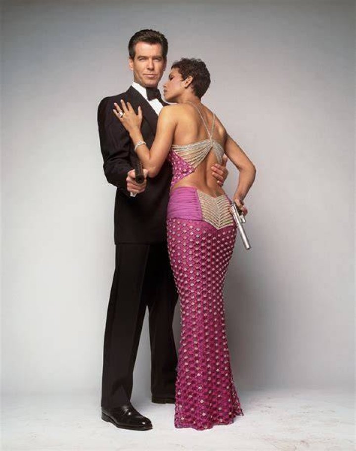 Halle Berry At The &lsquo;James Bond&rsquo; Premiere