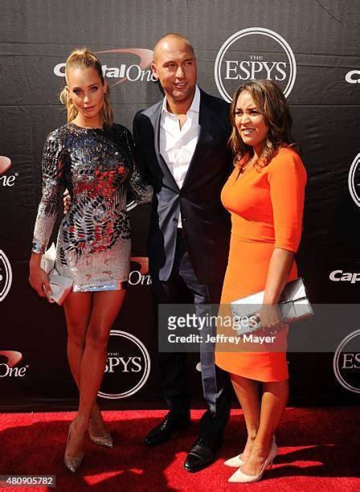 hannah-davis-derek-jeter-espys-2015-espy-awards