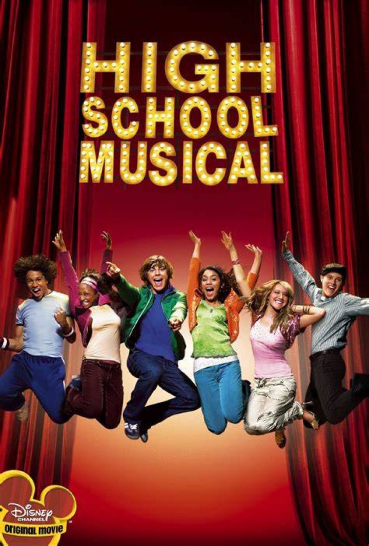 HIGH SCHOOL MUSICAL: THE MUSICAL - Coverage. (Disney Channel/Troy Harvey)MARK ST. CYR, SOFIA WYLIE, DARA RENEE, FRANKIE A. RODRIGUEZ, OLIVIA RODRIGO, JOSHUA BASSETT, LARRY SAPERSTEIN, JULIA ROSE LESTER, MATT CORNETT, KATE REINDERS