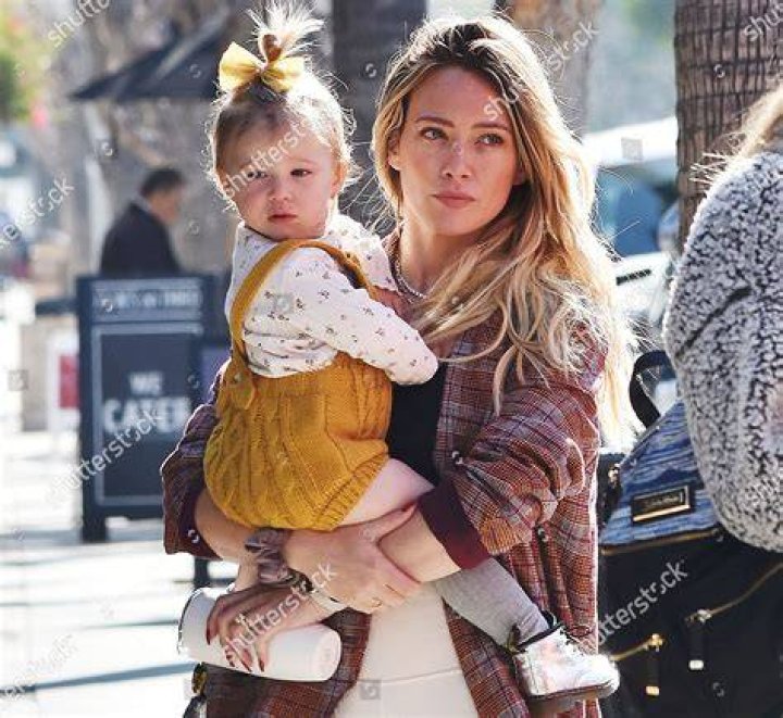 Hilary Duff & Daughter Banks