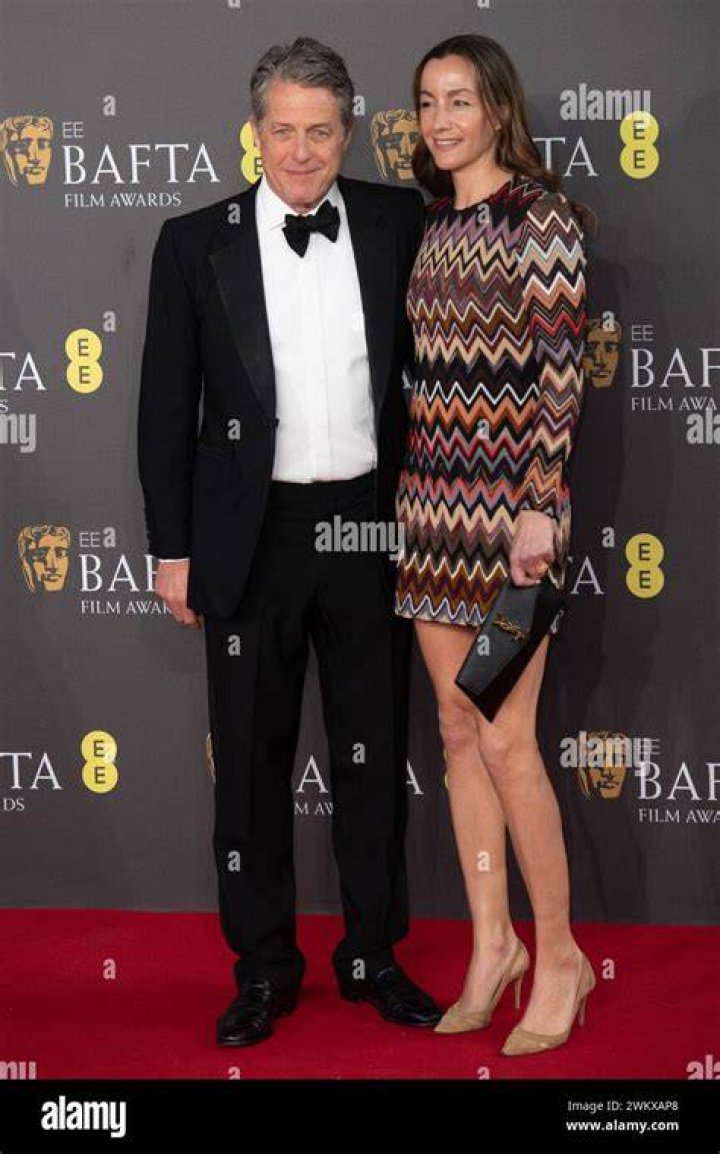 Hugh Grant and Anna Eberstein at the 2019 SAG Awards