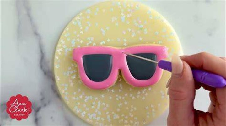 ICING Sunglasses