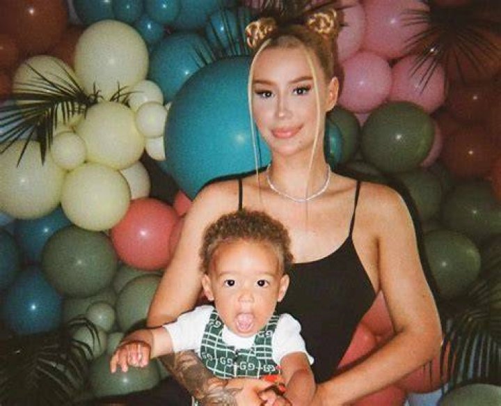 Iggy Azalea, Onyx
