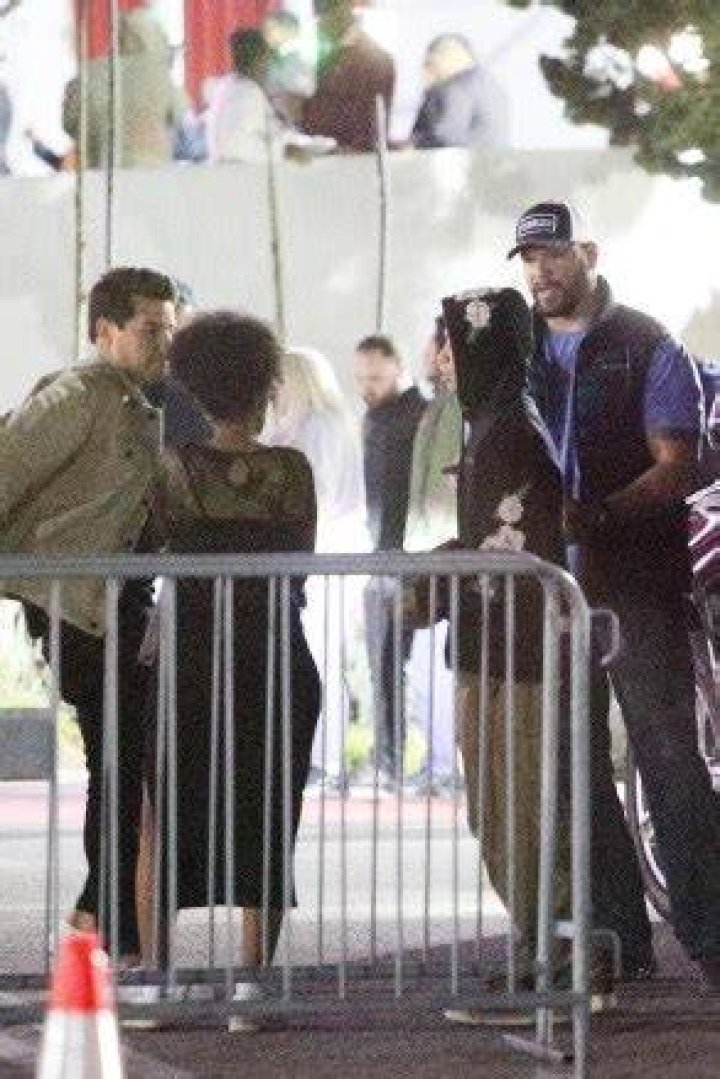 Inglewood, CA - *EXCLUSIVE* - Sahara and Maddox Jolie-Pitt enjoy a night of laughs at the Chris Rock & Dave Chappelle show live at The Forum in Inglewood.Pictured: Sahara Jolie-Pitt, Maddox Jolie-PittBACKGRID USA 19 DECEMBER 2022 BYLINE MUST READ: BACKGRIDUSA: +1 310 798 9111 / : +44 208 344 2007 / *UK Clients - Pictures Containing ChildrenPlease Pixelate Face Prior To Publication*