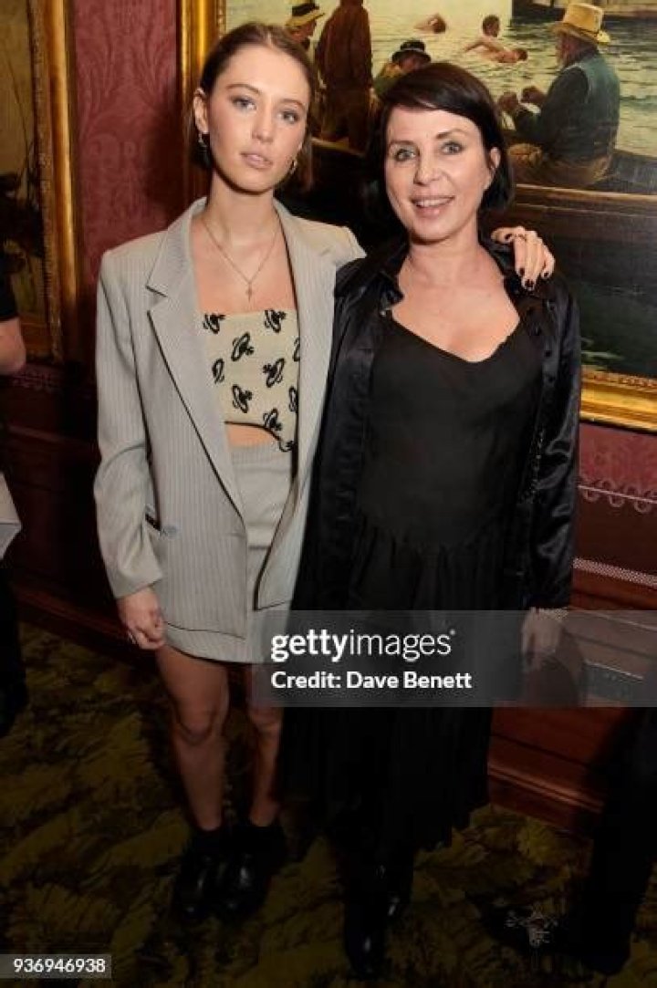 Iris Law and mother Sadie Frost